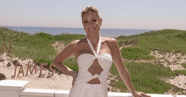 Channel Kristin Cavallari’s All-White Hamptons Look With These White Pumps