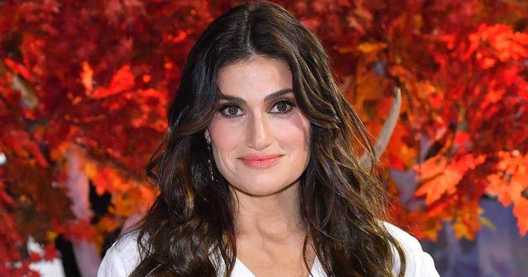 Idina Menzel: 25 Things You Don't Know About Me!