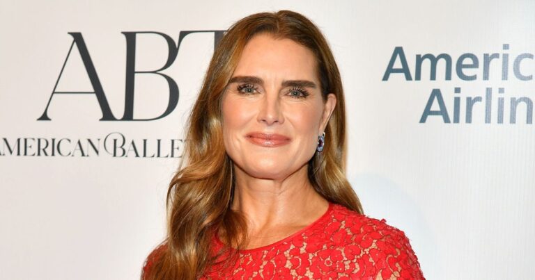 All Grown Up! Brooke Shields Breaks Down After Daughter Leaves for College