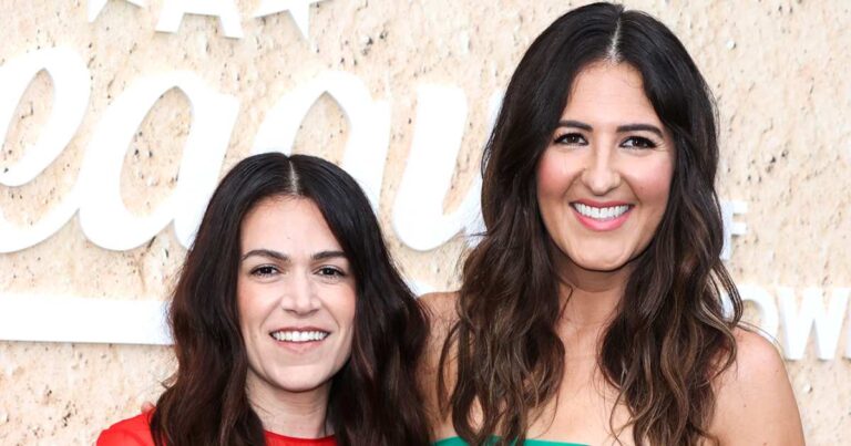 League Of Their Own’s Abbi Jacobson Felt ‘Lucky’ to Work With D’Arcy Carden