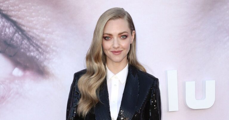 Amanda Seyfried Regrets Nude Scene at 19: 'I Didn't Want to Upset Anybody'